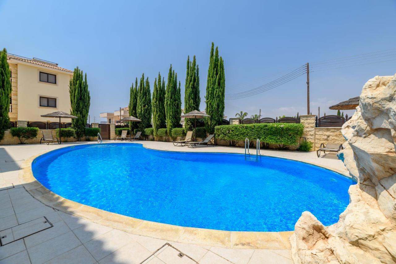 Blue Serenity Complex Larnaka Exterior foto